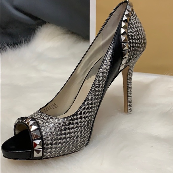 Snake skin Michael Kors heels - Picture 5 of 8